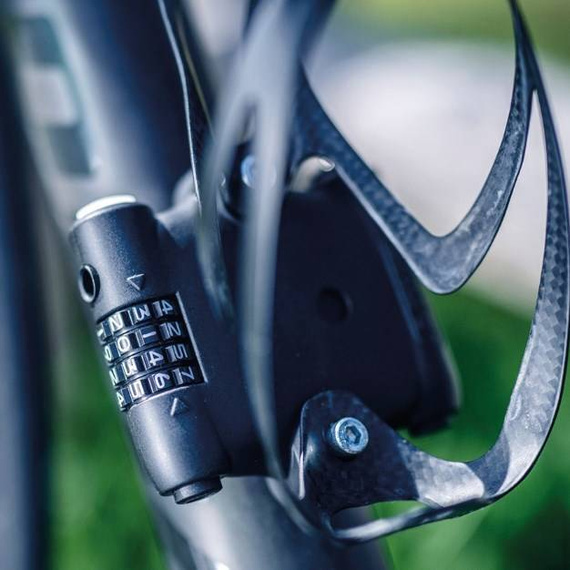 Zapięcie rowerowe Abus Sportflex
 2504/90 czarne, pod koszyk na bidon
