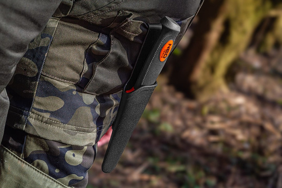 Nóż Finka NEO Tools 220 mm – stal nierdzewna 3Cr13 z kaburą (63-175)