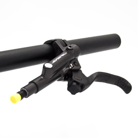 Hamulec tarczowy przód Shimano Saint M820, 1000 mm, 4 tłoczki, (BR-M820, BL-M820-B-L) 
