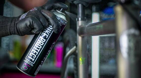 Spray do czyszczenia, konserwacji  Bike Protect Muc-Off 500 ml