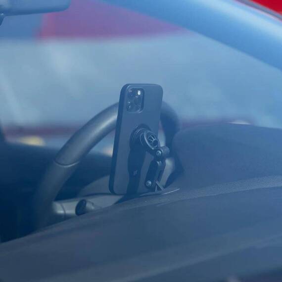 Uchwyt na telefon, samochodowy Sp Connect Adhesive Mount Pro, czarny, na przylepiec